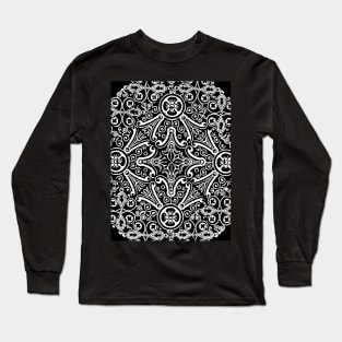 Antique Arabesque Pattern Long Sleeve T-Shirt